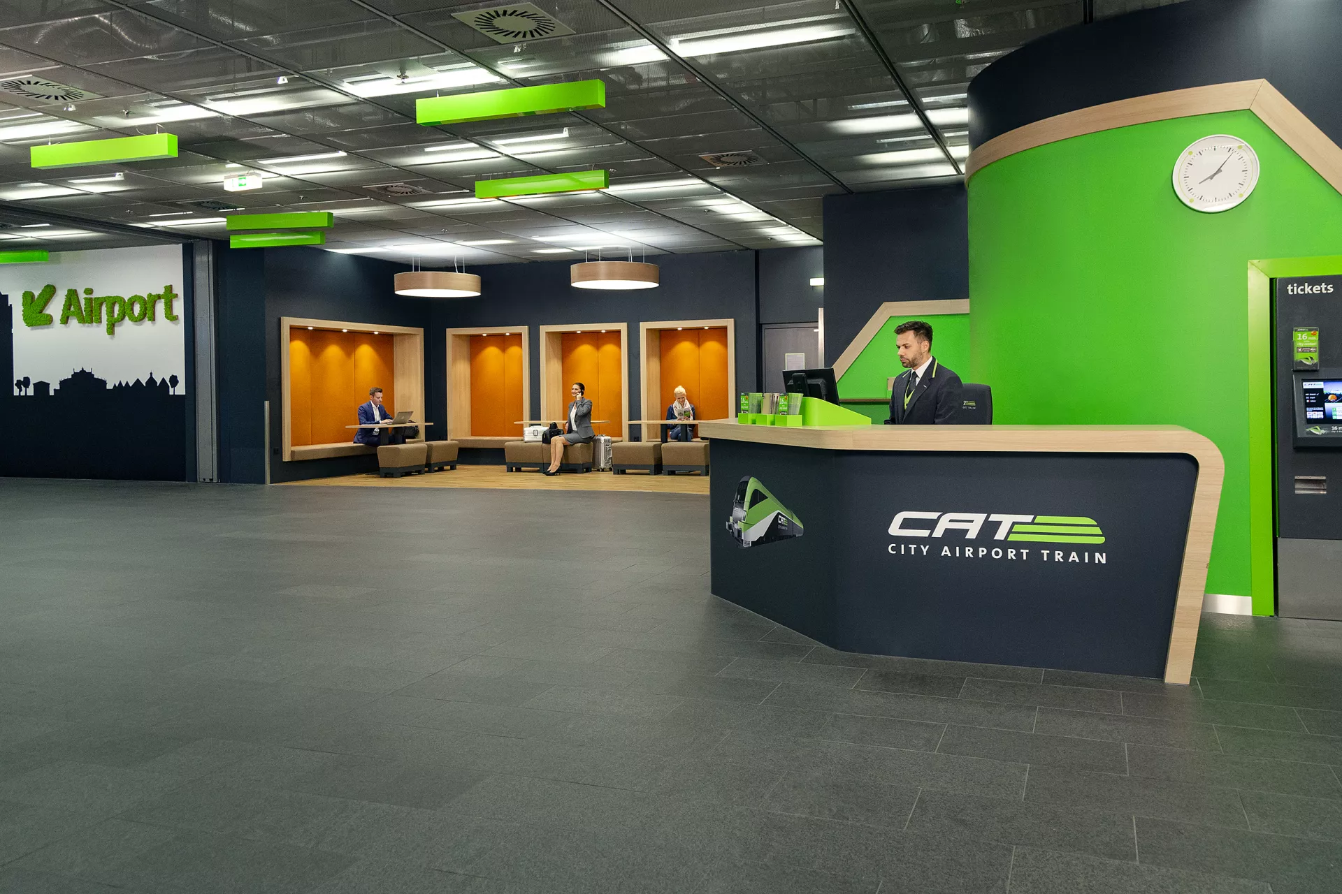 Foyer du CAT à Wien Mitte La gare du City Airport Train à Wien Mitte