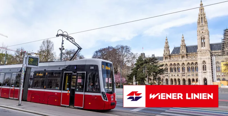 Öffentlicher Nahverkehr in Wien vor dem Rathausplatz_C-Wiener Linien_Alexandra Gritsevskaja